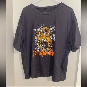 Def leopard band tee